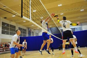 Jasielscy drużyna podczas turnieju siatkarskiego