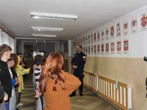 Policjanci podczas spotkań z dziećmi i młodzieżą