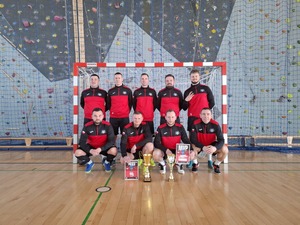 Jasielscy policjanci podczas finału II Podkarpackich Mistrzostwach Policji w Piłce Halowej