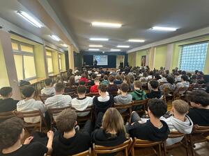 Policjanci podczas spotkań z młodzieżą