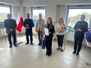 Organizatorzy oraz laureaci podczas wręczania nagród